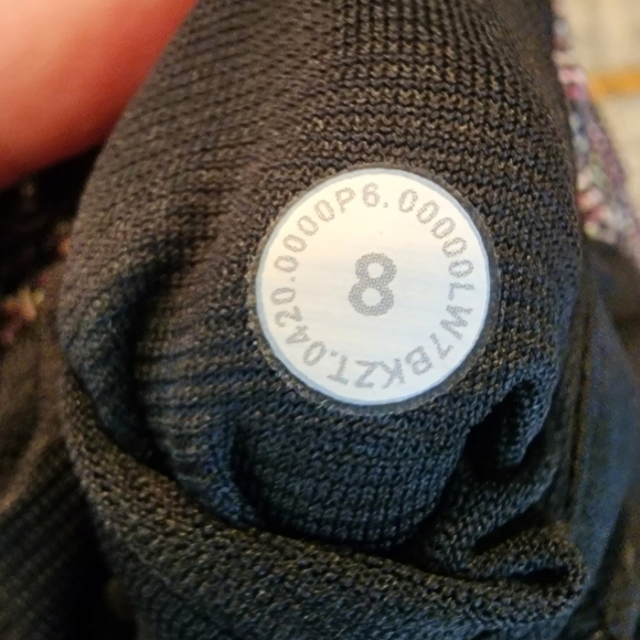 Lululemon × Peloton Hotty Hot Short ll 4" long. - Picture 14 of 16